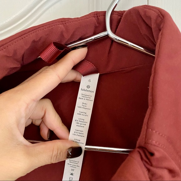 Lululemon women’s jacket - Picture 4 of 14
